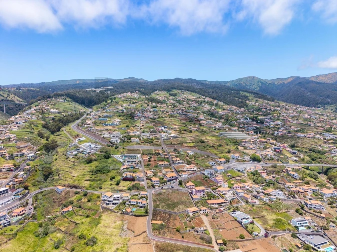 Terreno para Venda em Estreito da Calheta Foto 24