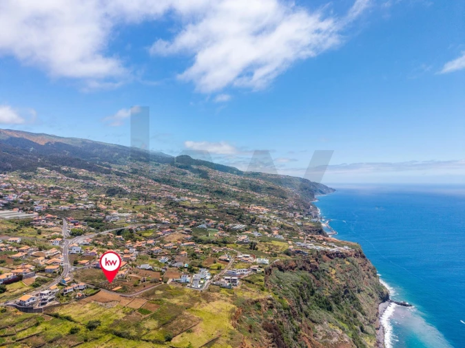 Terreno para Venda em Estreito da Calheta Foto 2