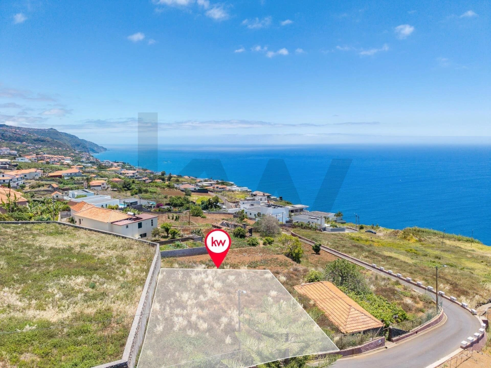 Terreno para Venda em Estreito da Calheta Foto 8