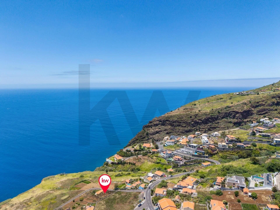 Terreno para Venda em Estreito da Calheta Foto 23