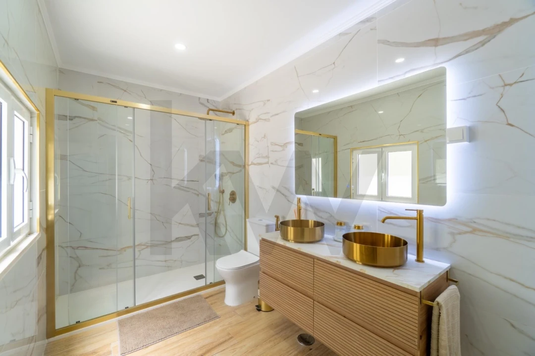 Moradia T3 para Venda em Azinhal Foto 10