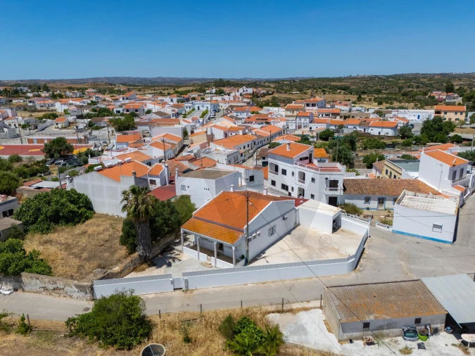 Moradia T3 para Venda em Azinhal Foto 2