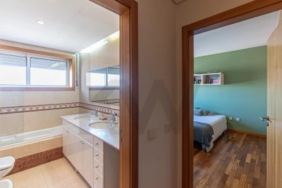 Apartamento T3 para Venda em São Felix da Marinha
