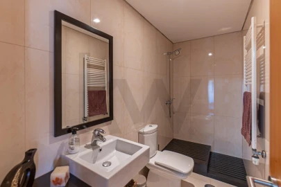 Apartamento T3 para Venda em São Felix da Marinha