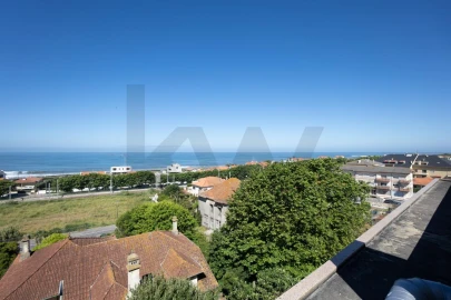 Apartamento T3 para Venda em São Felix da Marinha