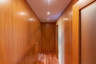 Apartamento T3 para Venda em São Felix da Marinha