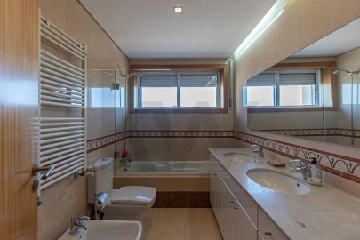 Apartamento T3 para Venda em São Felix da Marinha
