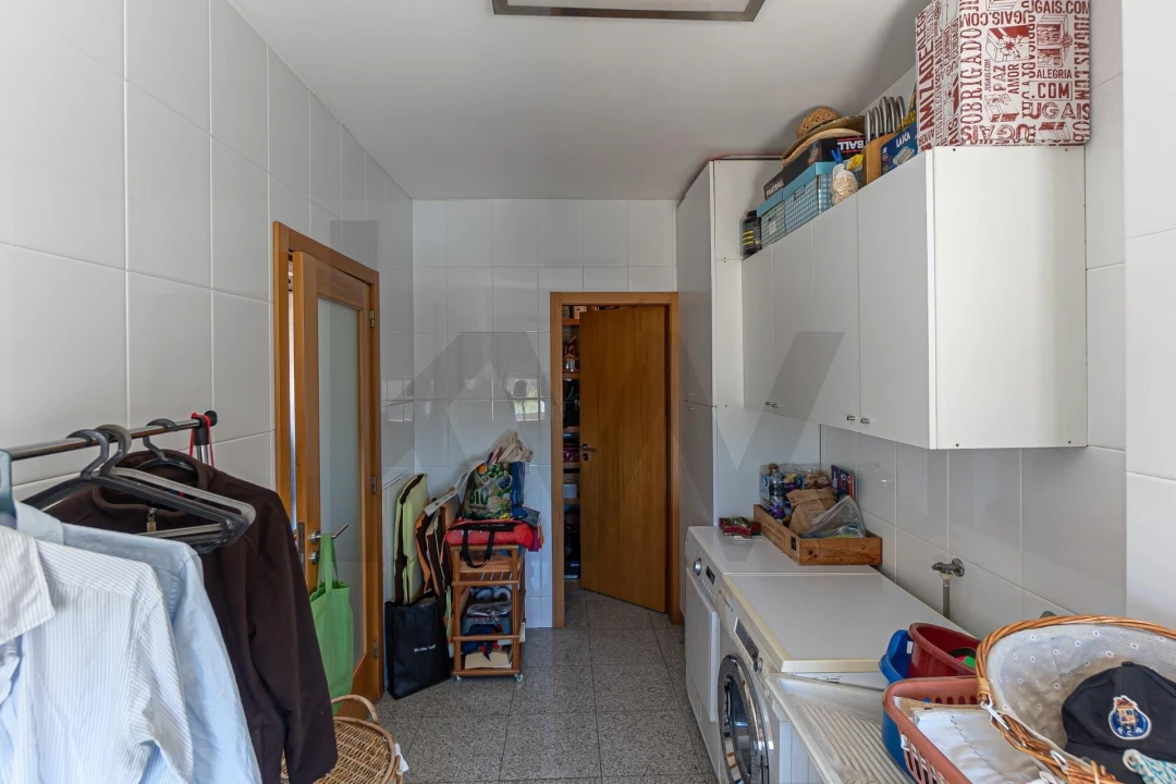 Apartamento T3 para Venda em São Felix da Marinha Foto 16