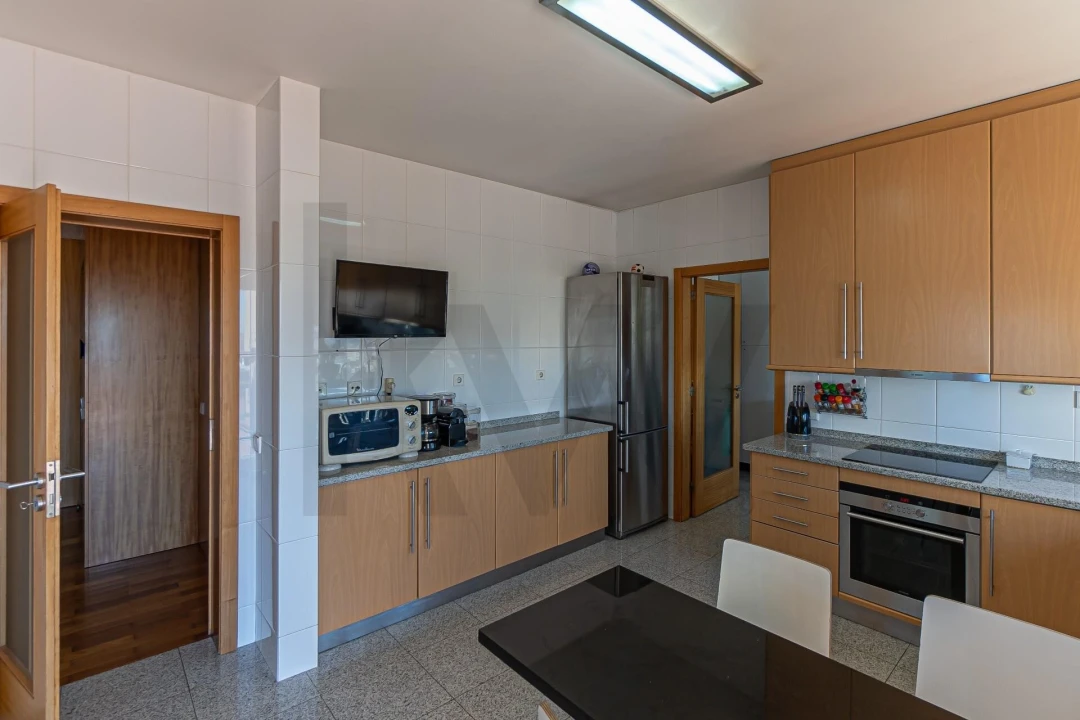 Apartamento T3 para Venda em São Felix da Marinha Foto 12