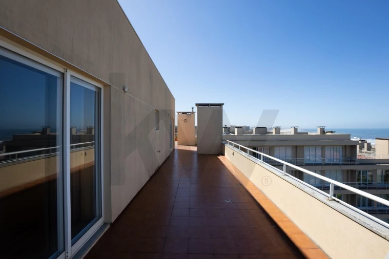 Apartamento T3 para Venda em São Felix da Marinha Foto 48