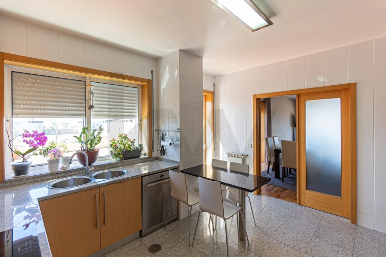 Apartamento T3 para Venda em São Felix da Marinha Foto 13