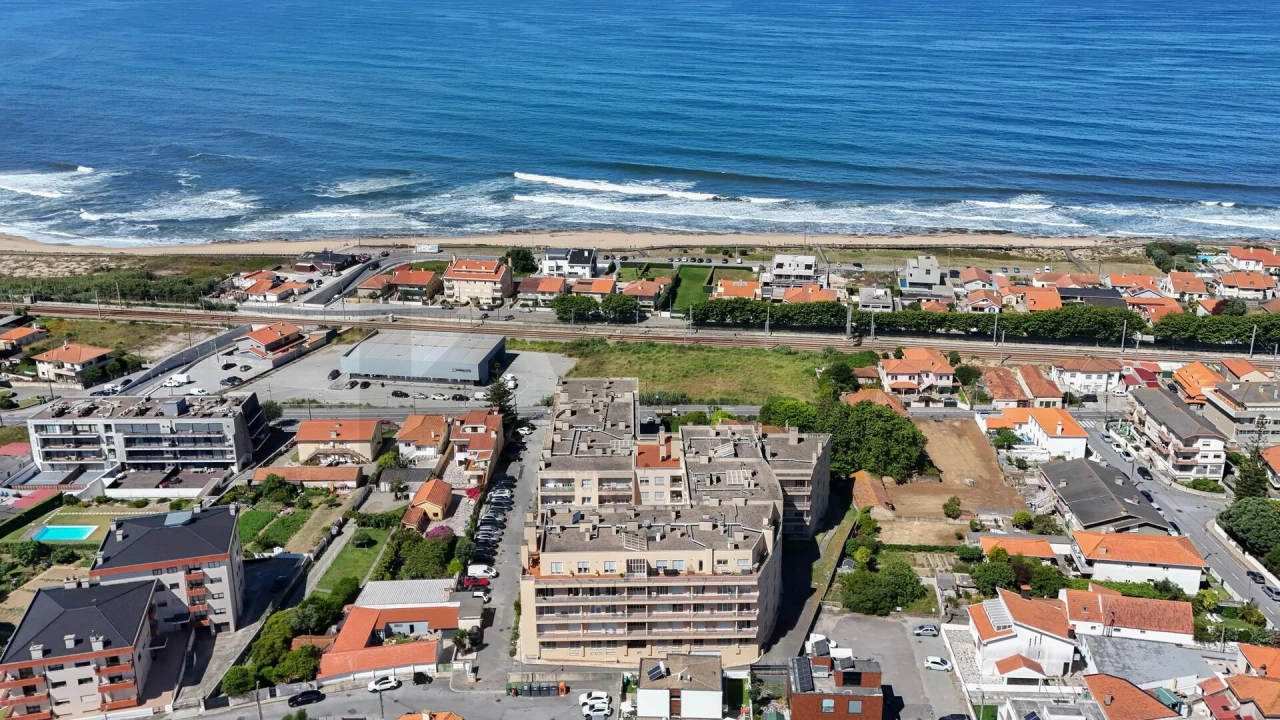 Apartamento T3 para Venda em São Felix da Marinha Foto 58