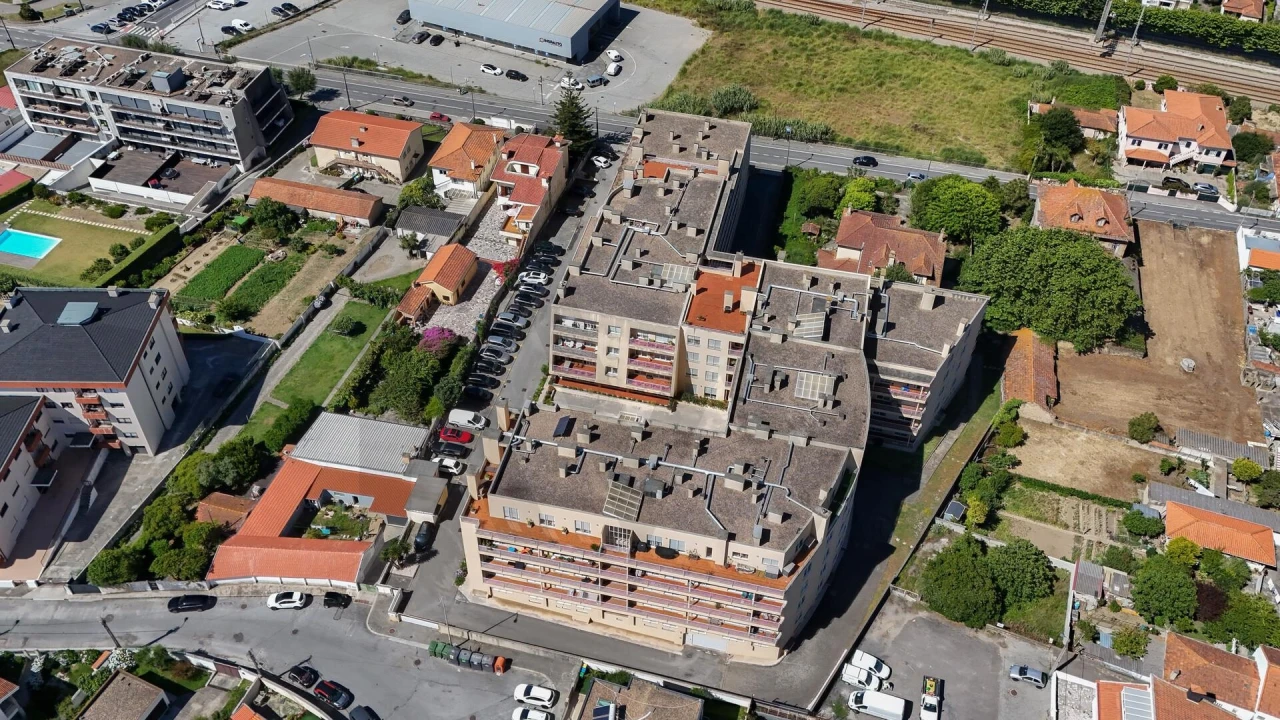 Apartamento T3 para Venda em São Felix da Marinha Foto 55