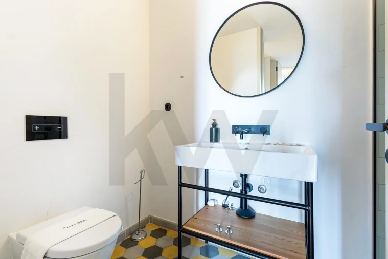 Apartamento T2 para Venda em Arroios Foto 17