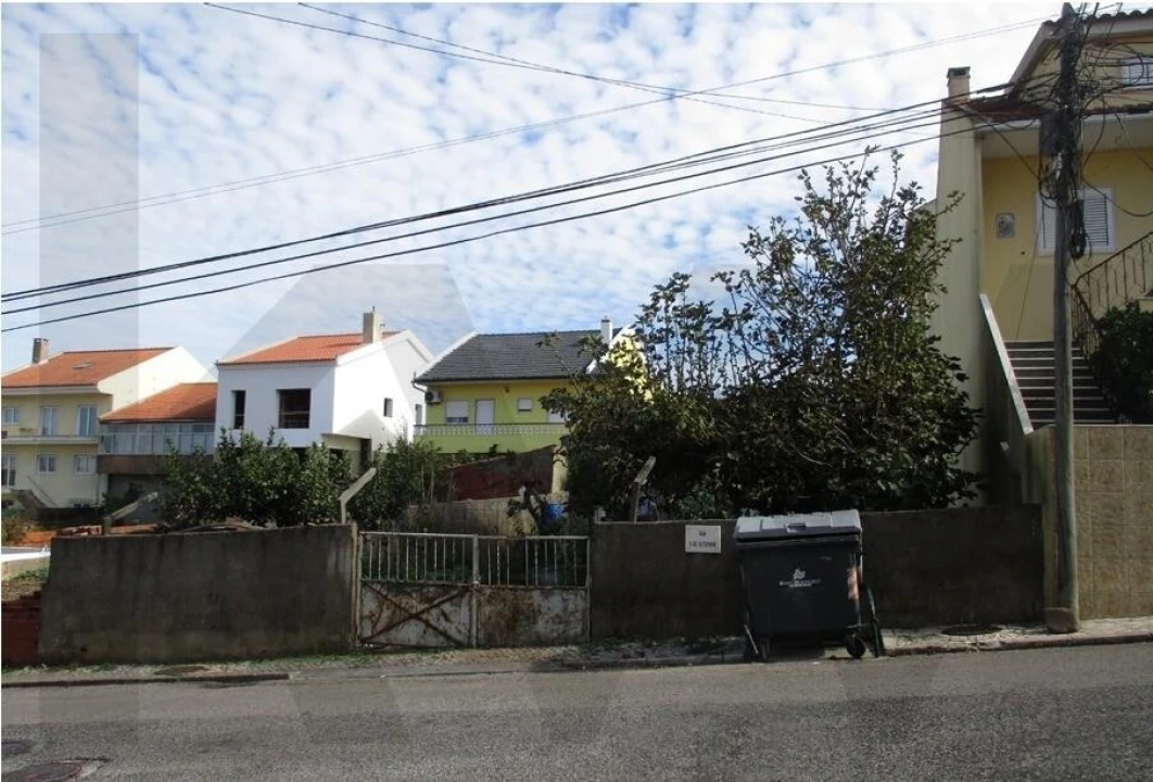 Terreno para Venda em Ramada e Caneças Foto 30