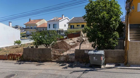Terreno para Venda em Ramada e Caneças