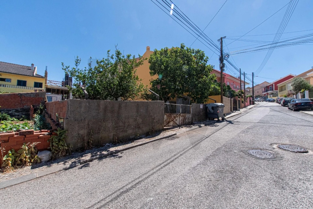 Terreno para Venda em Ramada e Caneças Foto 18