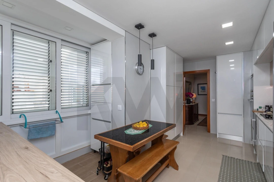 Apartamento T3 para Venda em Mina de Água Foto 9