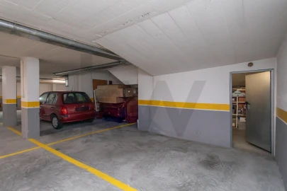 Apartamento T3 para Venda em Mina de Água
