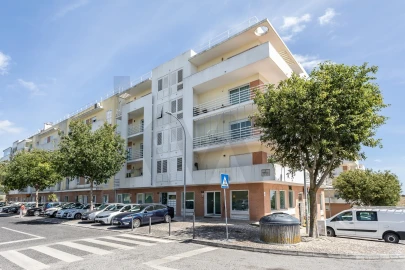 Apartamento T3 para Venda em Mina de Água