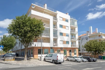 Apartamento T3 para Venda em Mina de Água