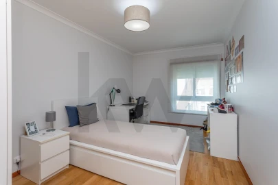 Apartamento T3 para Venda em Mina de Água