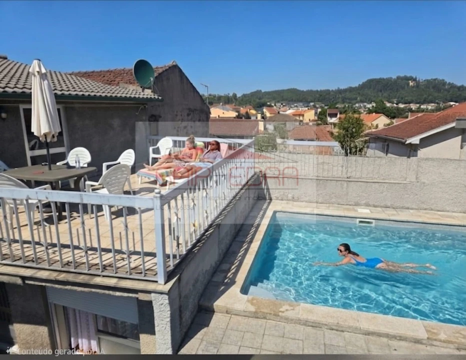Apartamento para Venda em Abraveses Foto 8