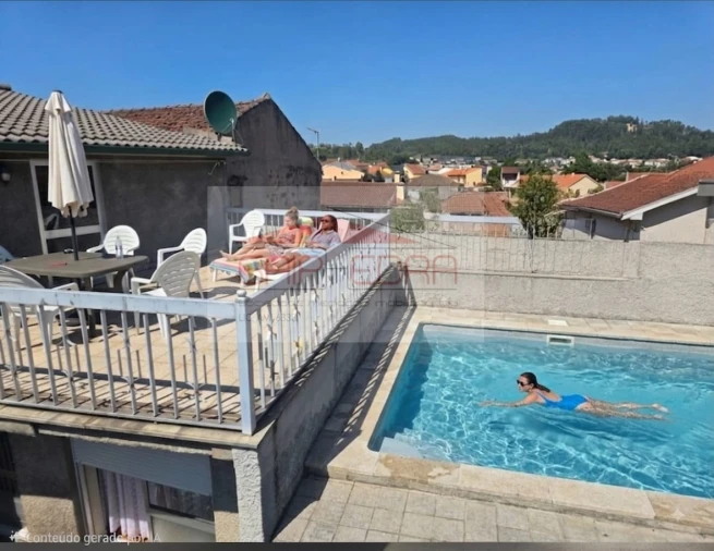 Apartamento para Venda em Abraveses Foto 8