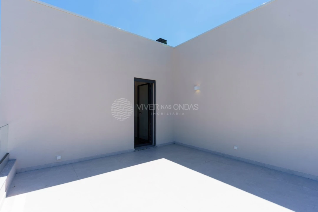 Moradia T4 para Venda em Amora Foto 47