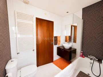Apartamento T3 para Venda em Real, Dume e Semelhe