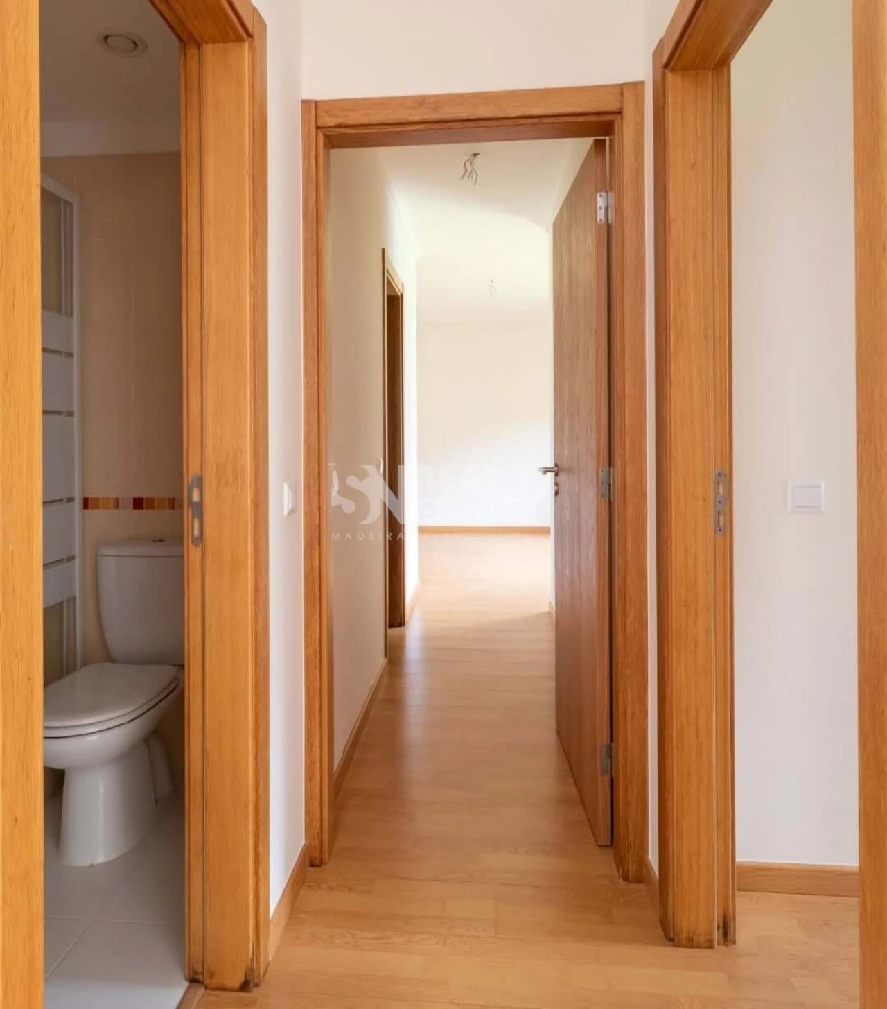Apartamento T2 para Venda em Caniço Foto 13