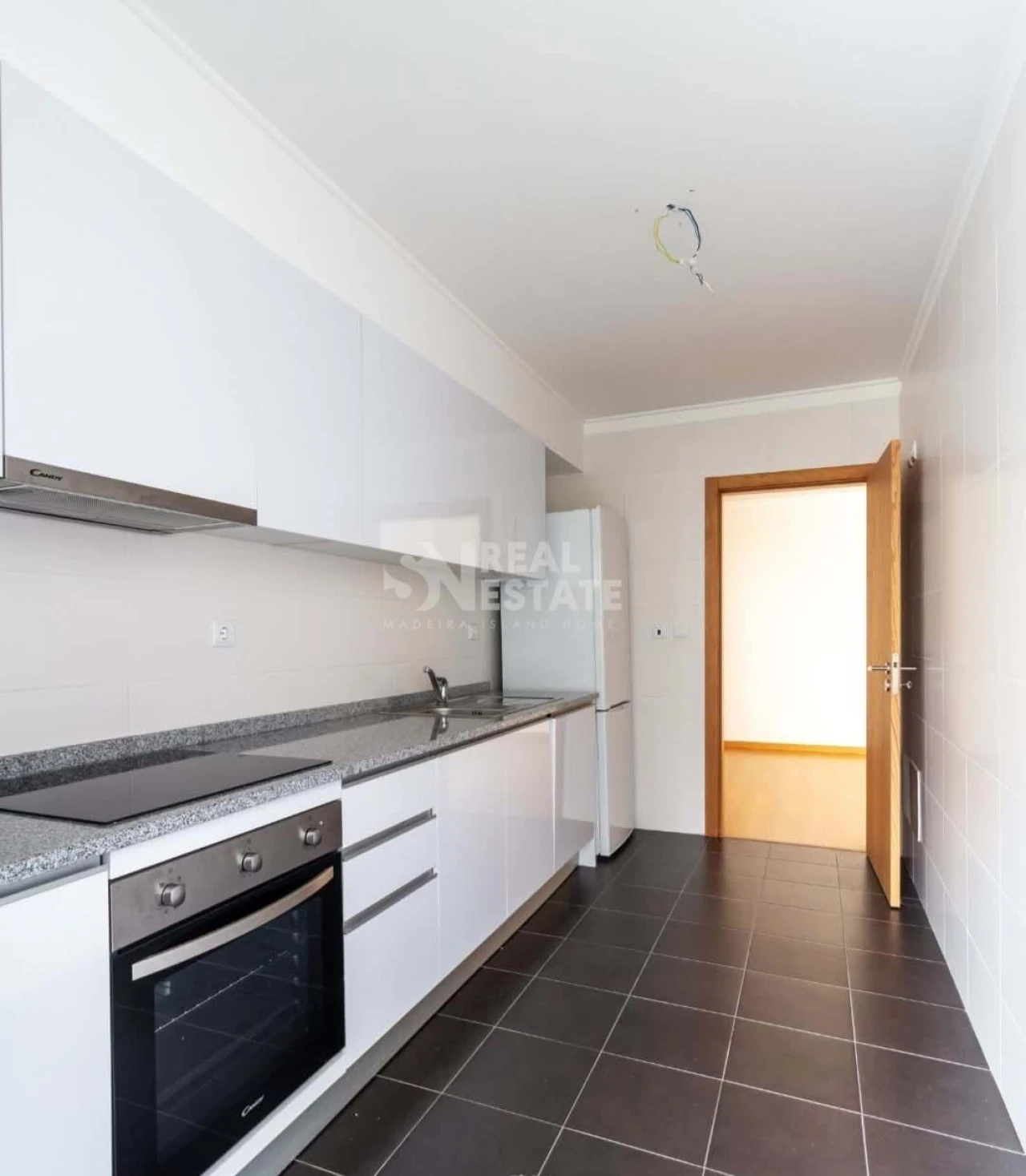 Apartamento T2 para Venda em Caniço Foto 7