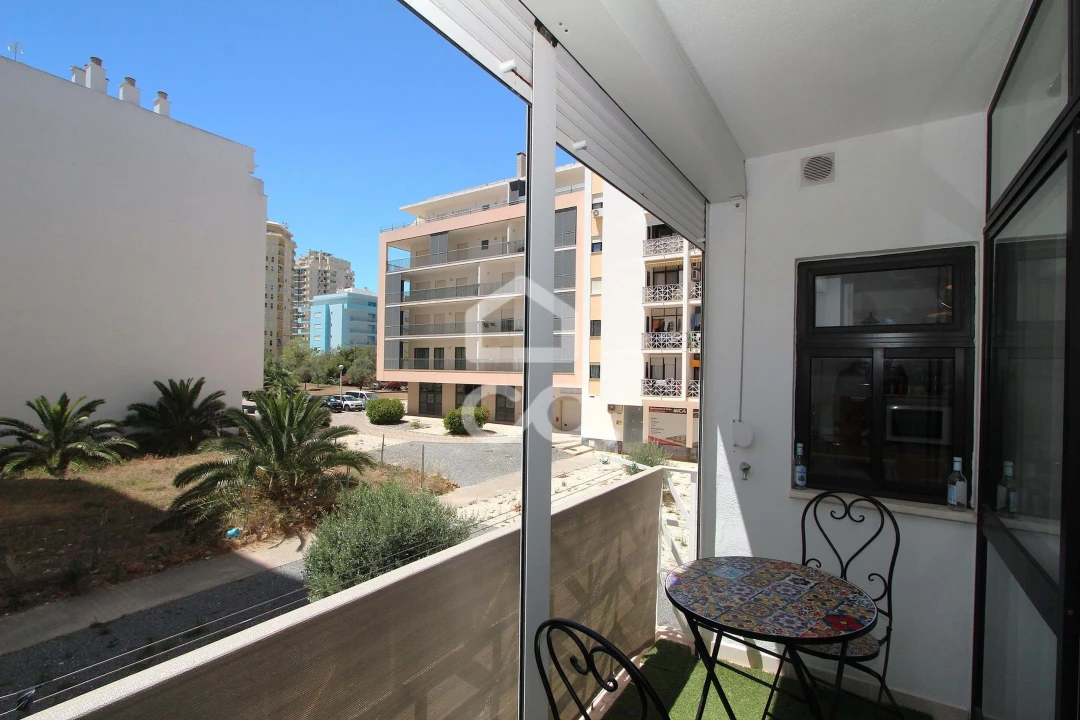 Apartamento T1 para Venda em Armação de Pera Foto 1