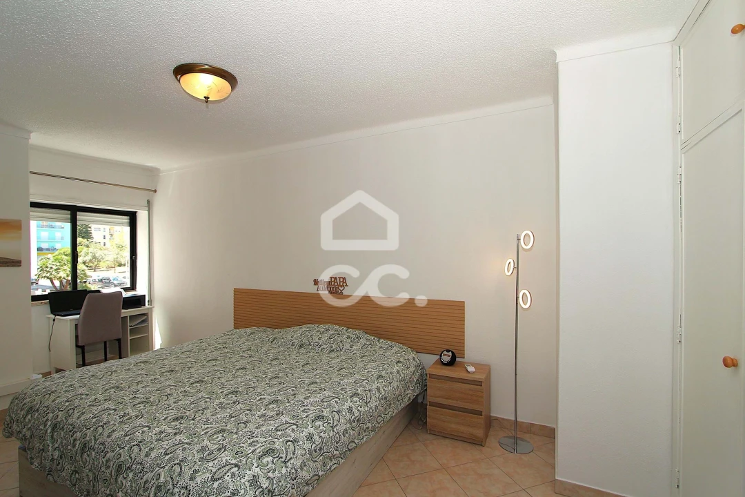 Apartamento T1 para Venda em Armação de Pera Foto 6