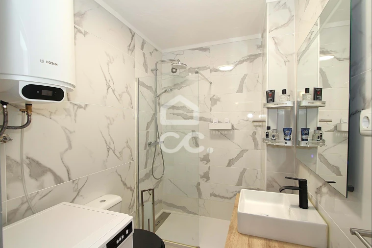 Apartamento T1 para Venda em Armação de Pera Foto 8