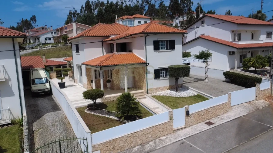 Moradia T4 para Venda em Ansião
