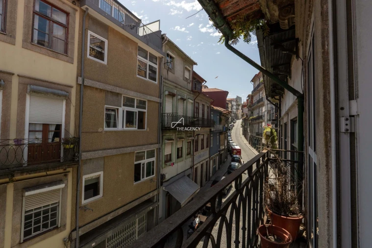 Prédio para Venda em Santa Marinha Foto 31