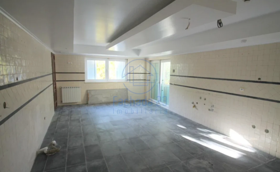Moradia T6 para Venda em Agualva e Mira-Sintra Foto 35