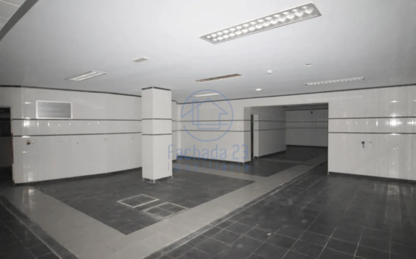 Moradia T6 para Venda em Agualva e Mira-Sintra Foto 33