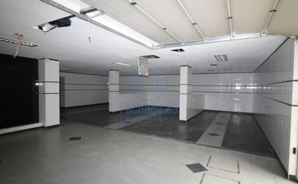 Moradia T6 para Venda em Agualva e Mira-Sintra Foto 34