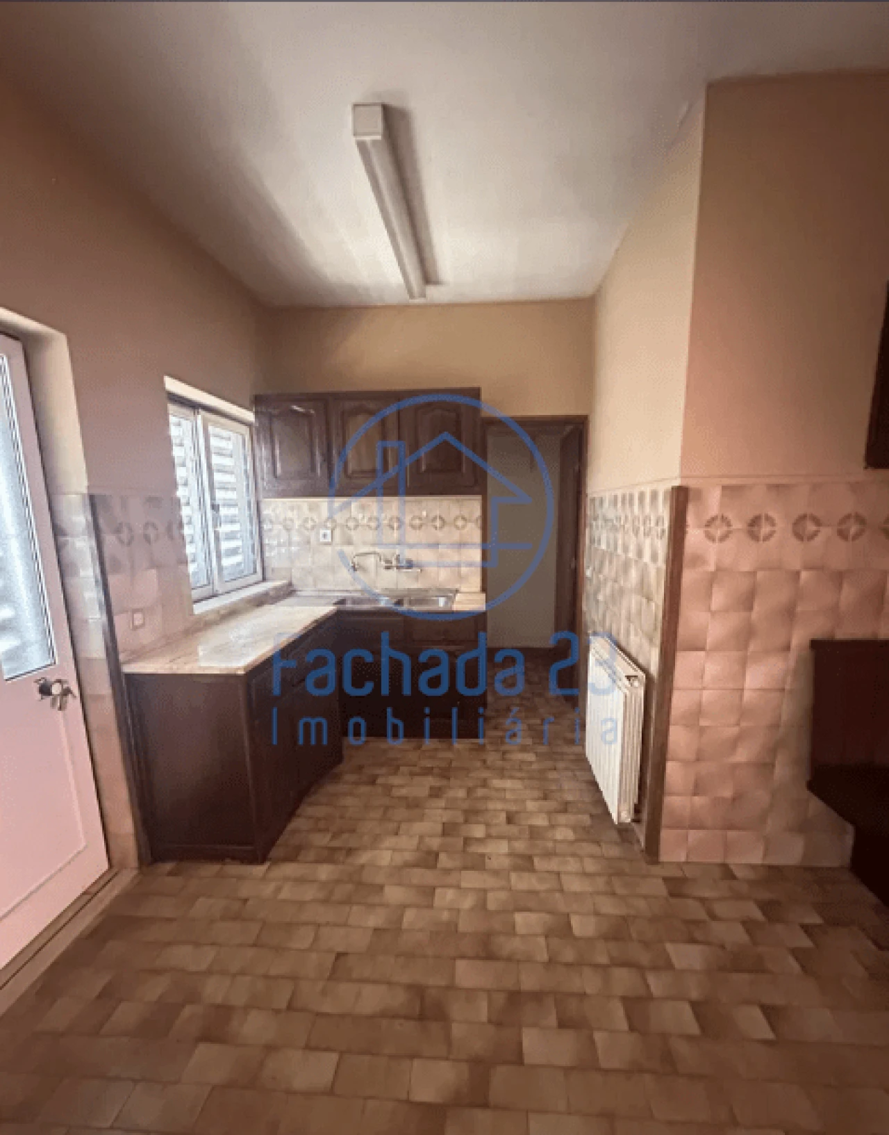 Moradia T4 para Venda em Sernancelhe e Sarzeda Foto 3