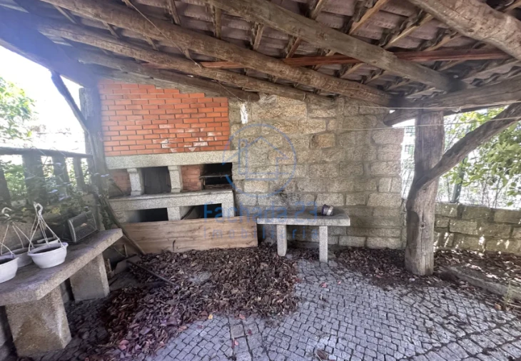 Moradia T4 para Venda em Sernancelhe e Sarzeda Foto 12