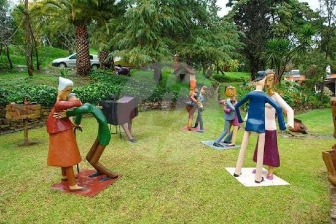Terreno para Venda em Lagos (São Sebastião e Santa Maria) Foto 11