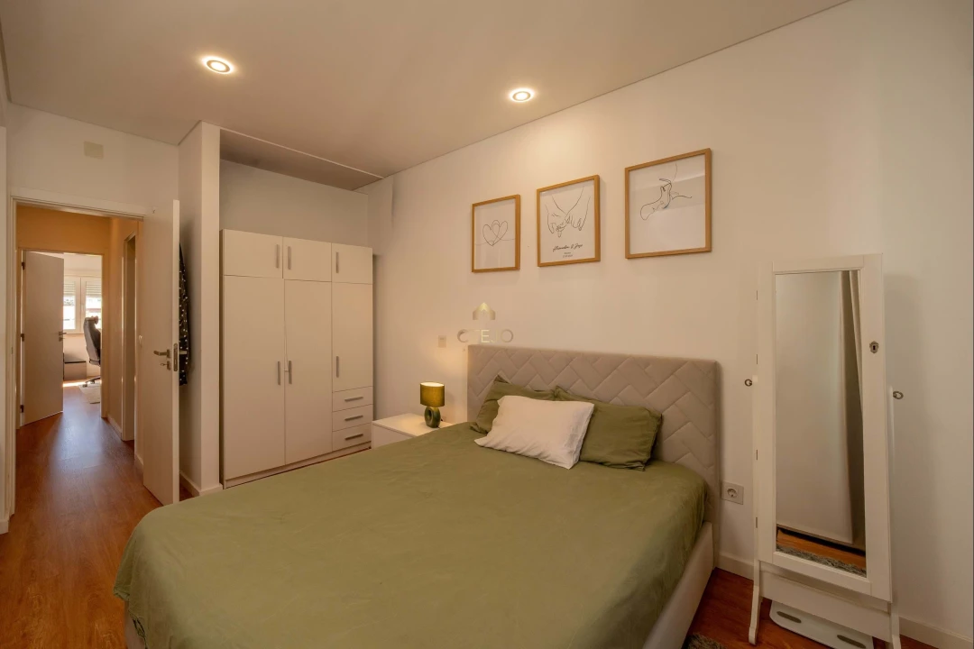 Apartamento T2 para Venda em Santa Iria de Azoia, São João da Talha e Bobadela Foto 16