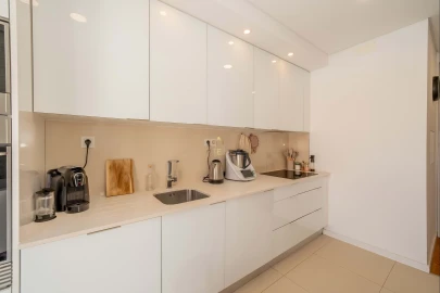 Apartamento T2 para Venda em Santa Iria de Azoia, São João da Talha e Bobadela