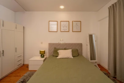 Apartamento T2 para Venda em Santa Iria de Azoia, São João da Talha e Bobadela