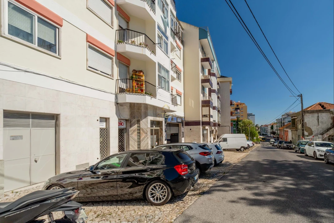 Apartamento T2 para Venda em Santa Iria de Azoia, São João da Talha e Bobadela Foto 32