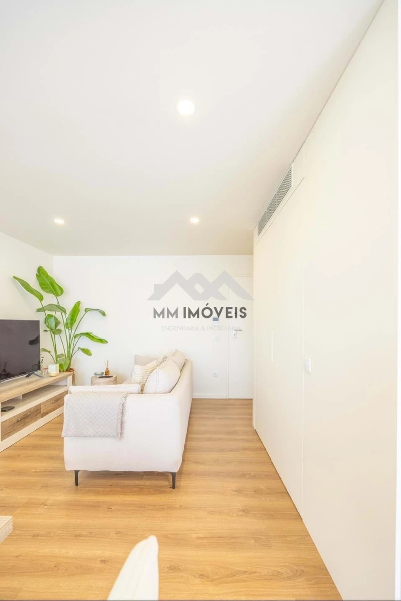 Apartamento T2 para Venda em Rio Tinto Foto 25