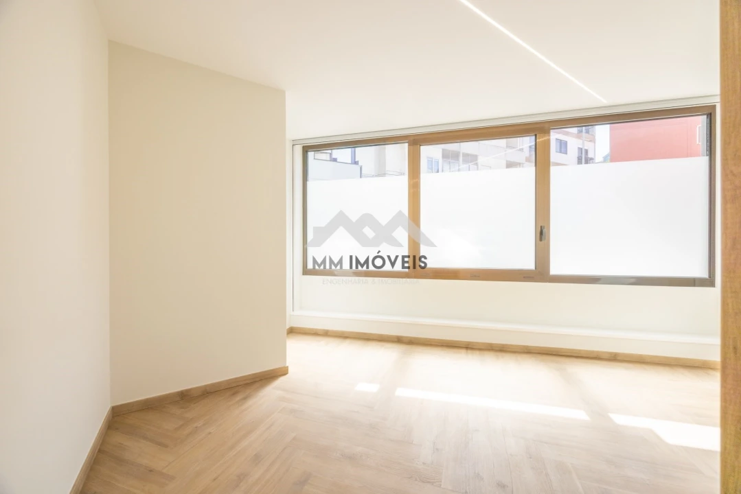 Apartamento T3 para Venda em Bonfim Foto 30