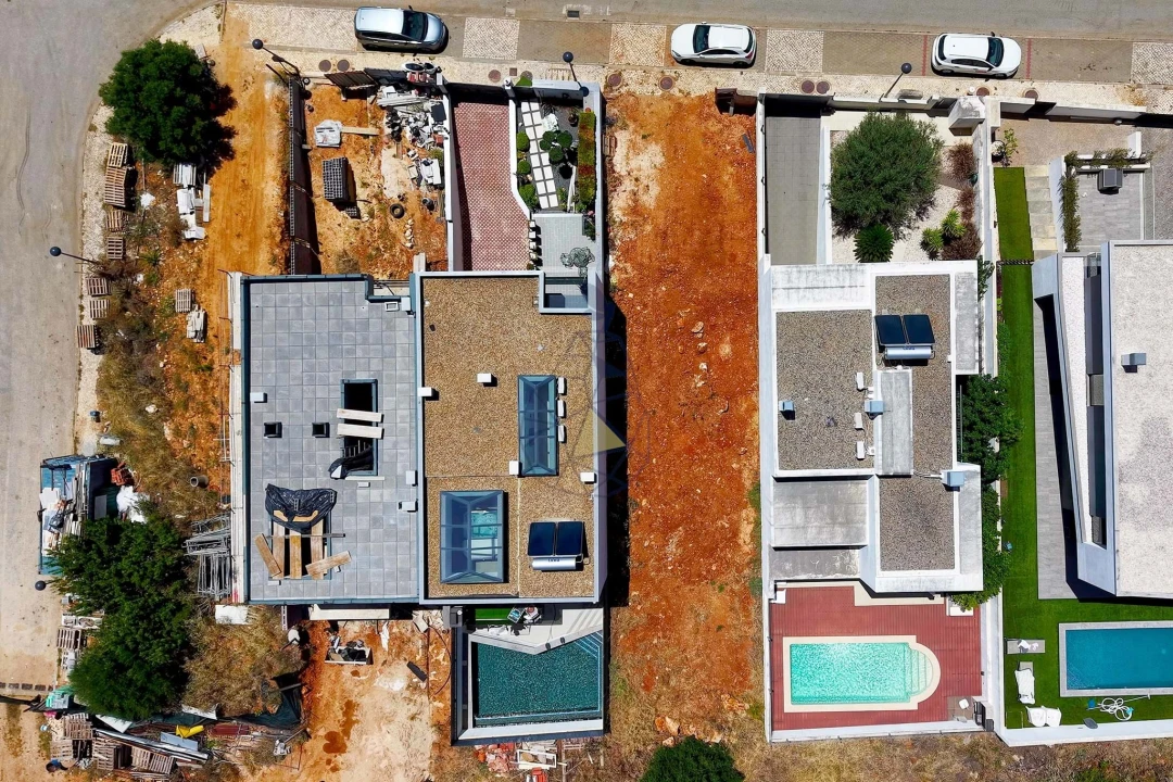 Moradia T4 para Venda em Alvor Foto 23